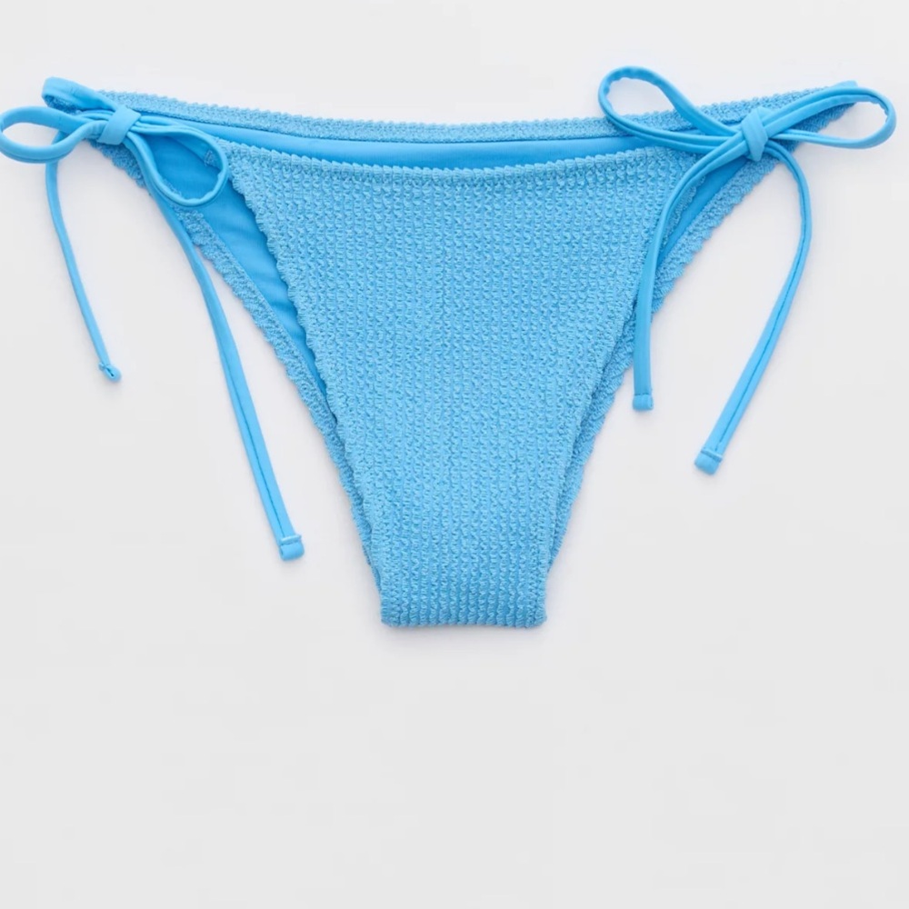 NWT Aerie crinkle cheekiest tie bottom in blues spark size L
